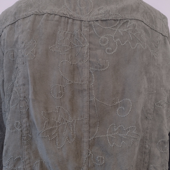 Cre8ions Vintage Faux Suede Button Front Embroidered Shirt / Shacket Size L - Picture 8 of 14